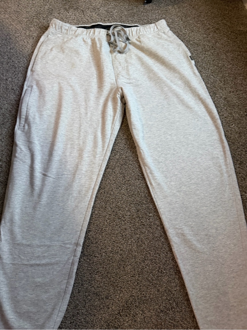 Eddie Bauer Men's Light Gray Drawstring Joggers